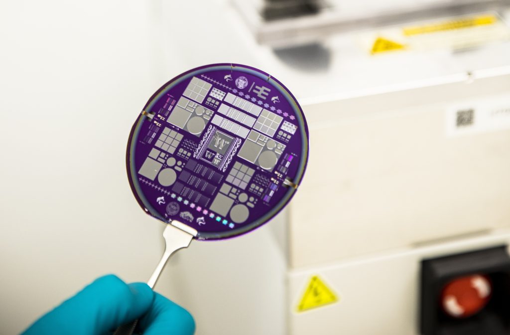 UW image of wafer